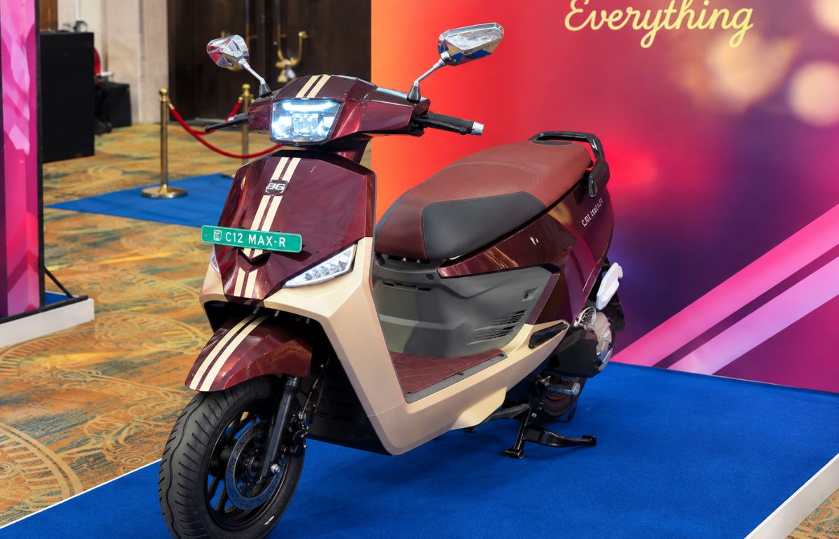 BGauss C12 MaxR Launch price